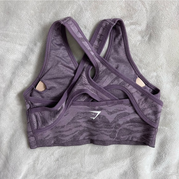 GYMSHARK Adapt Animal Seamless Sports Bra and Leggings – Purple - Picture 4 of 12